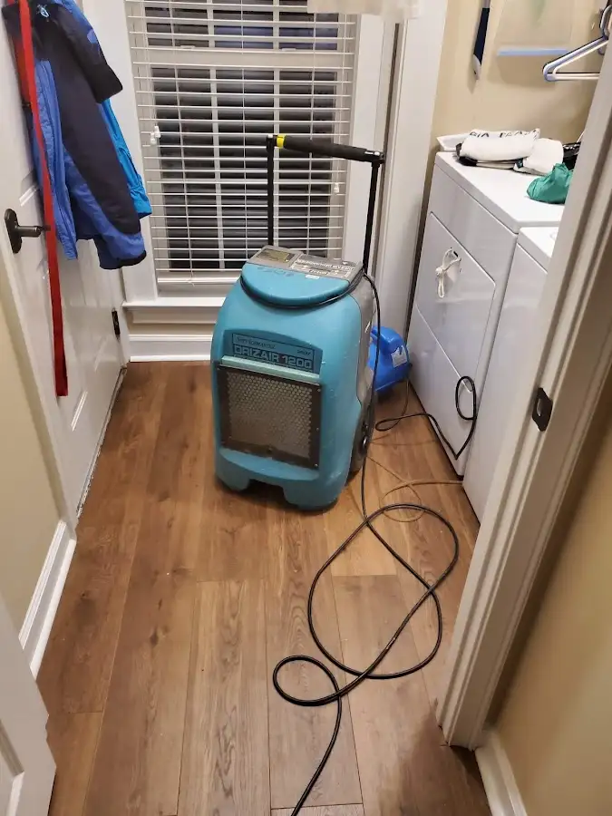 Commercial dehumidifier deployed for Flood Damage Cleanup in Nuevo
